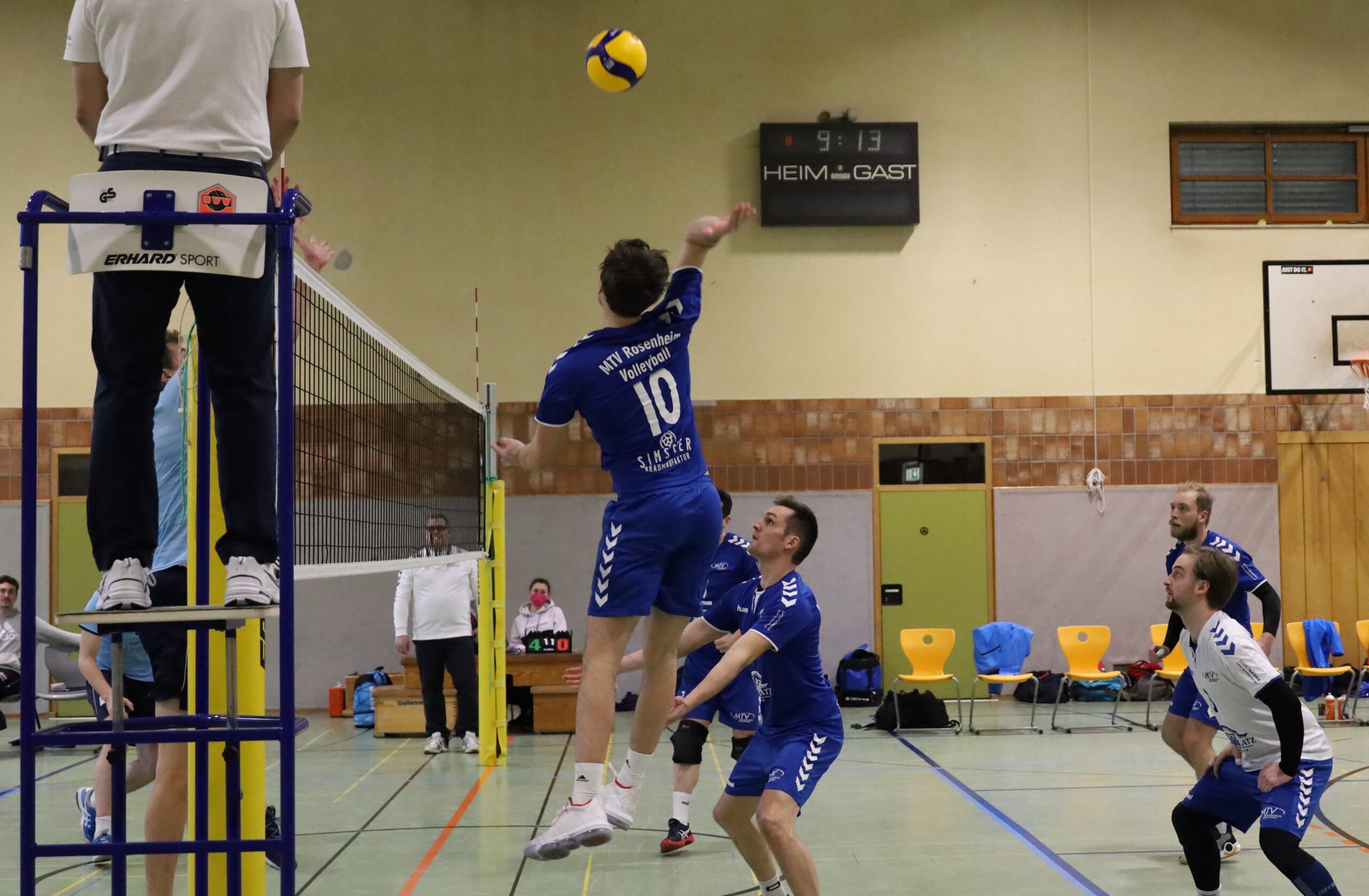 https://www.volleyball-rosenheim.de/wp-content/uploads/2022/02/Herren1_Volleyball_Rosenheim_Spieltag_Dachau_220213-scaled-e1644924688721.jpg